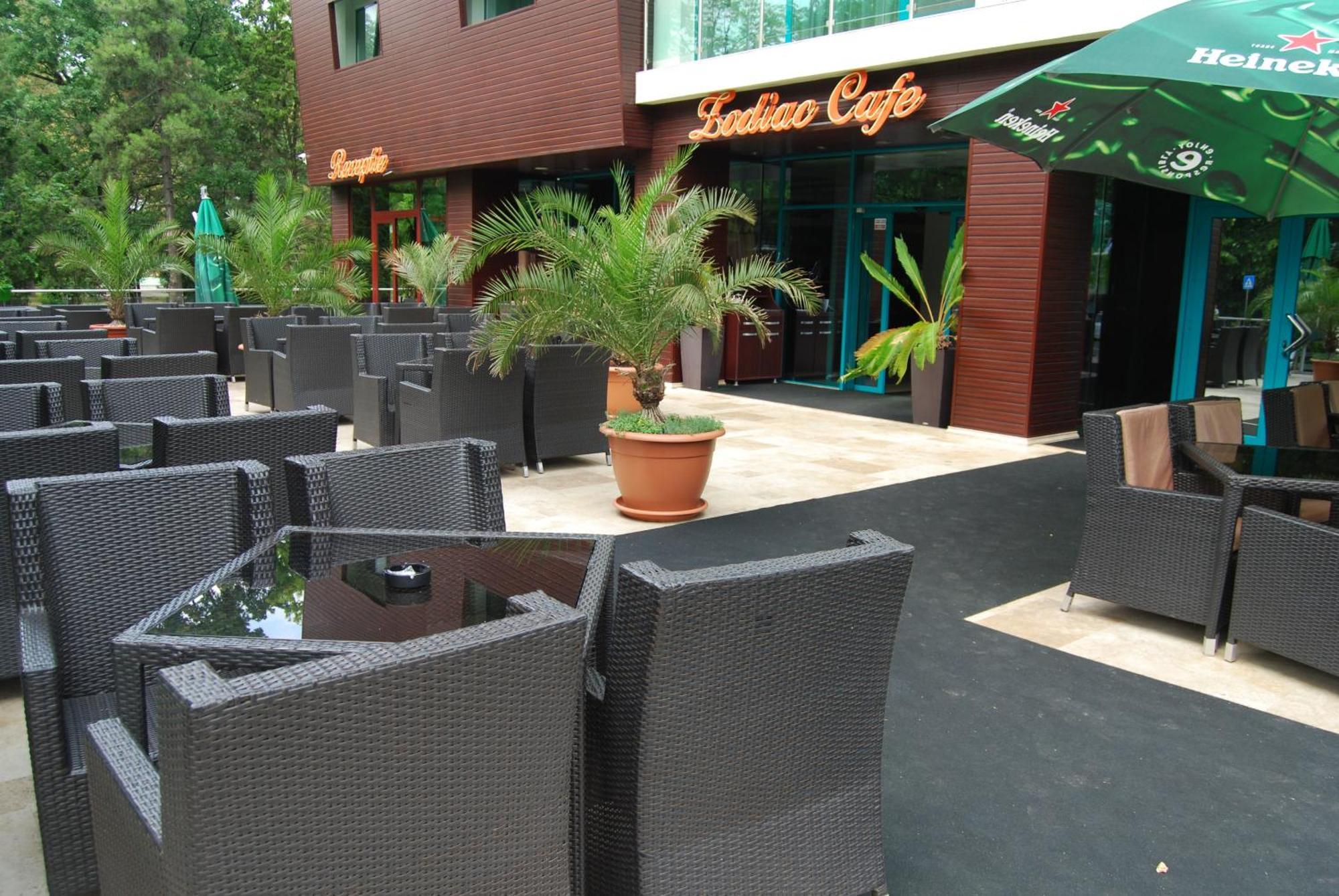 Hotel Zodiac Constanta Exterior photo